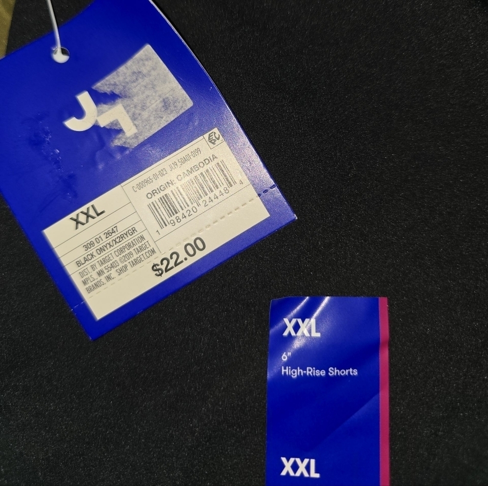 Women's JoyLab 6in Hi Rise Black Shorts, XXL, NWT!!! - Picture 3 of 3